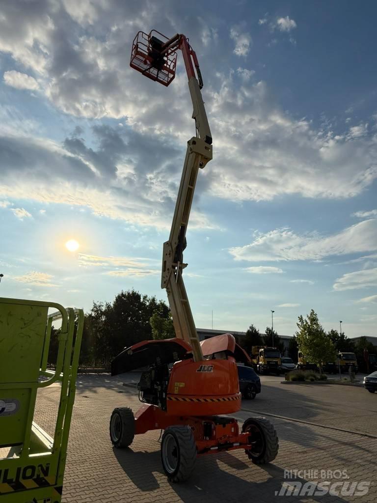JLG EC450AJ Körüklü personel platformları