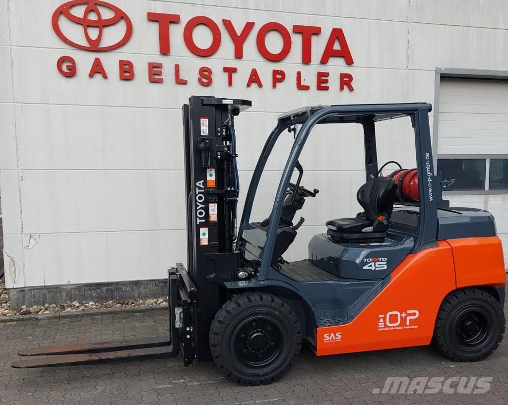 Toyota Tonero 8FG40F LPG'li forkliftler