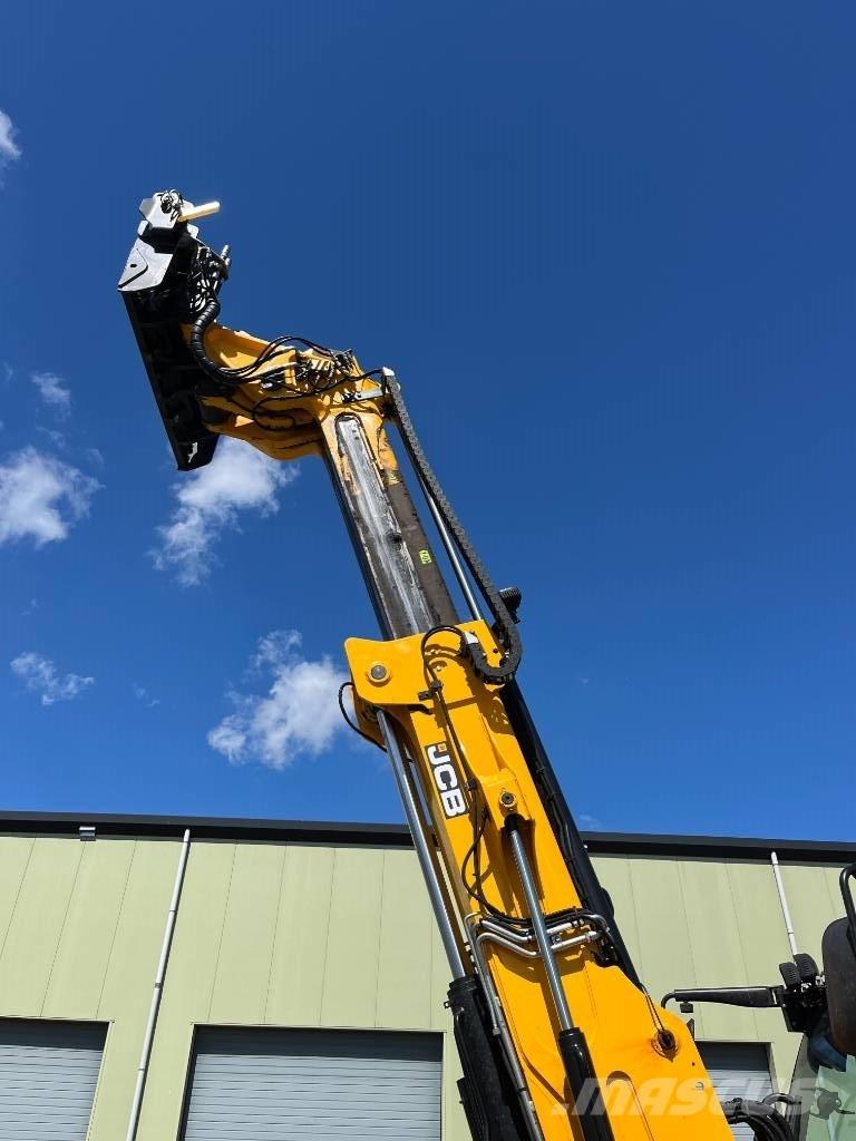 JCB TM 420 Tarimsal teleskopik yükleyiciler
