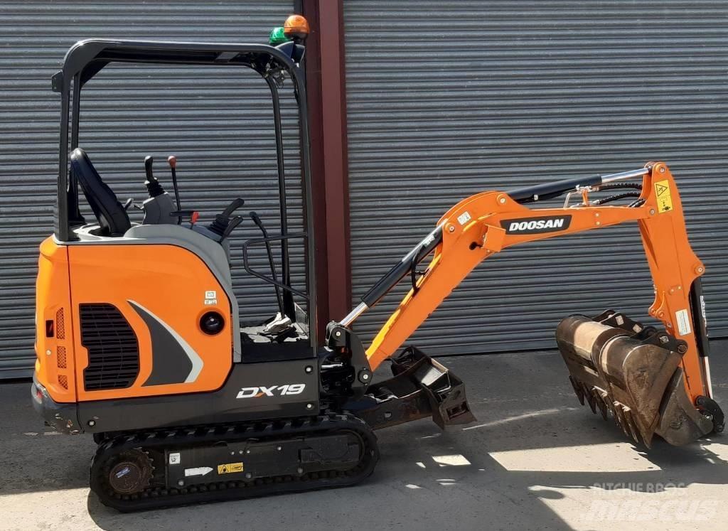 Doosan DX 19 Mini ekskavatörler, 7 tona dek