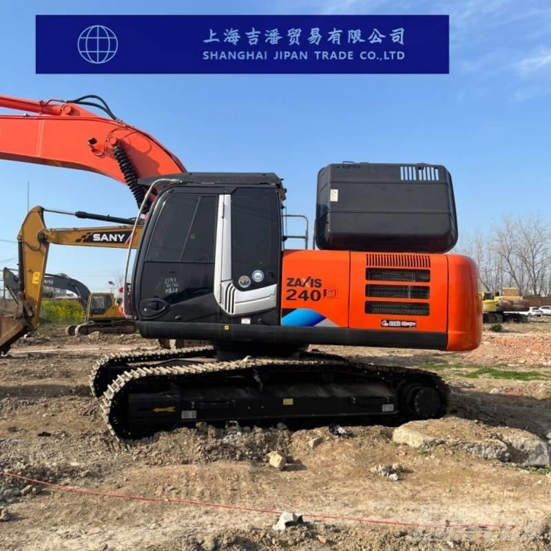 Hitachi ZX 240 Paletli ekskavatörler
