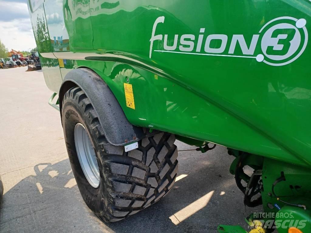 McHale Fusion 3 Rulo balya makinalari