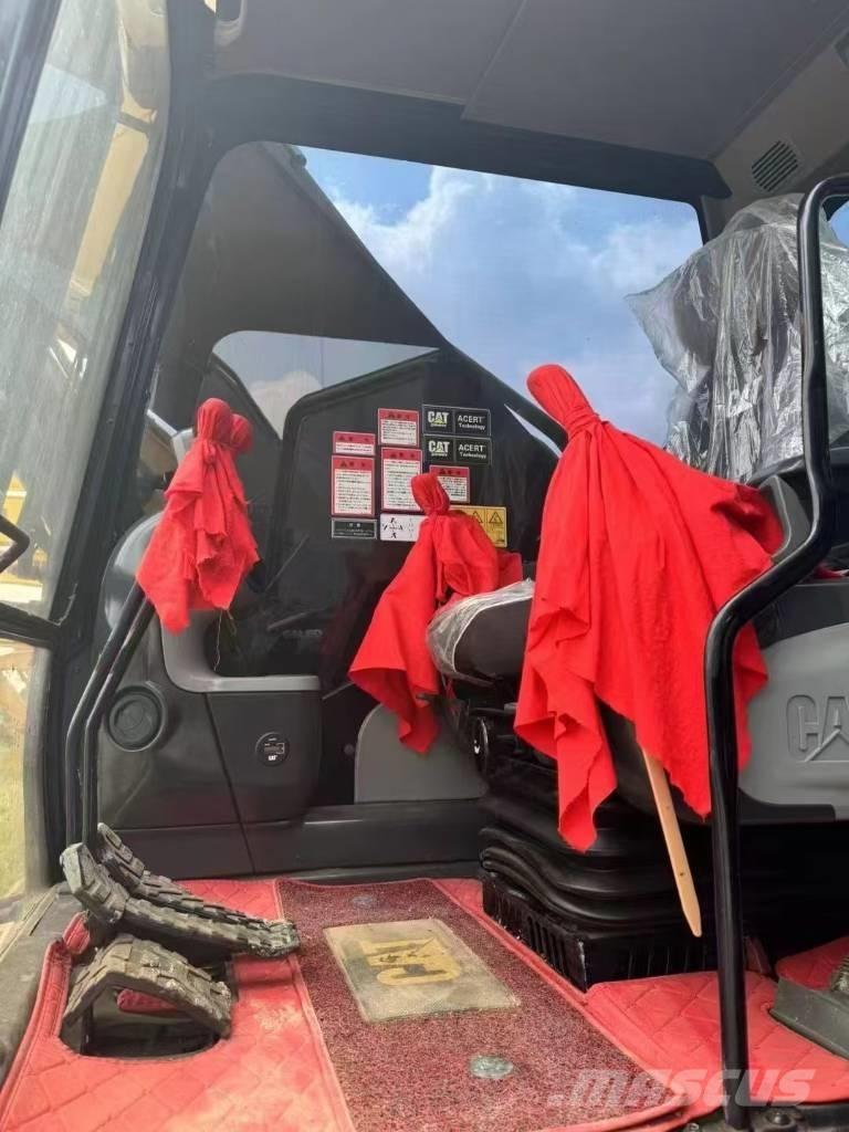 CAT 330 D L Paletli ekskavatörler