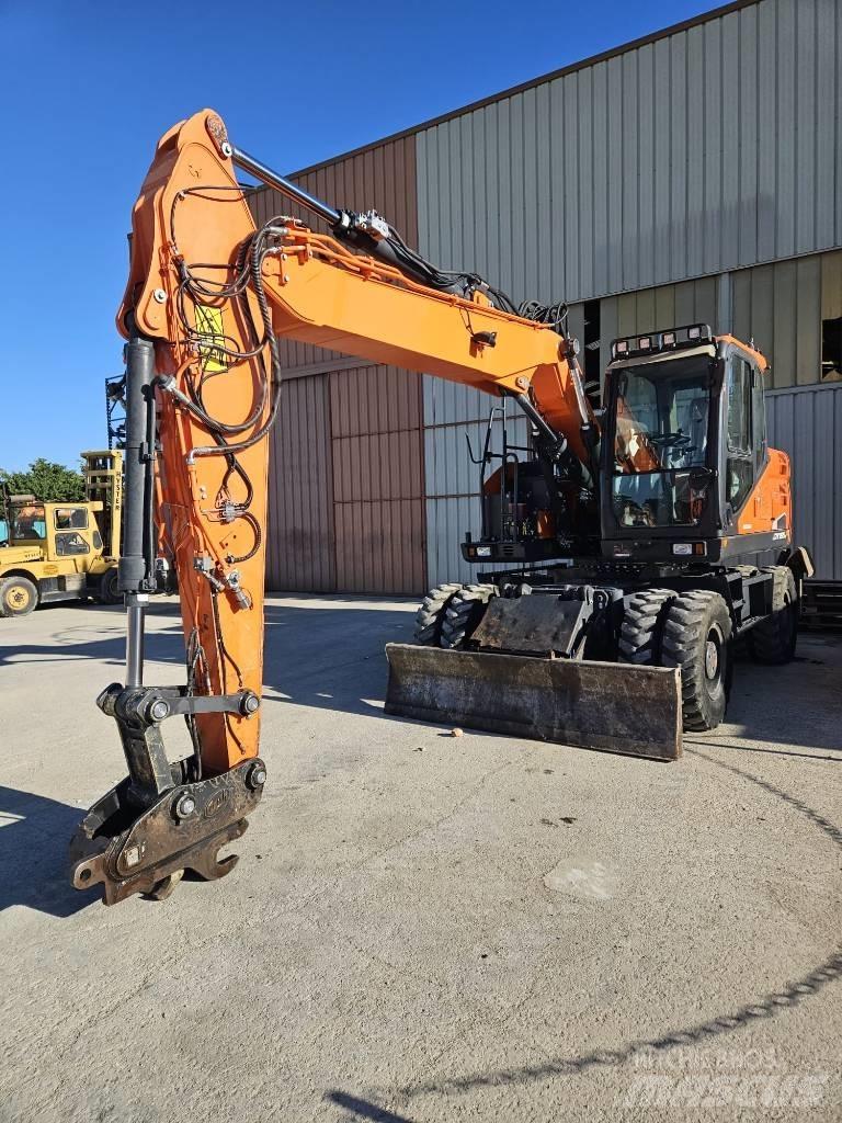 Doosan DX 165 W-5 Lastik tekerli ekskavatörler