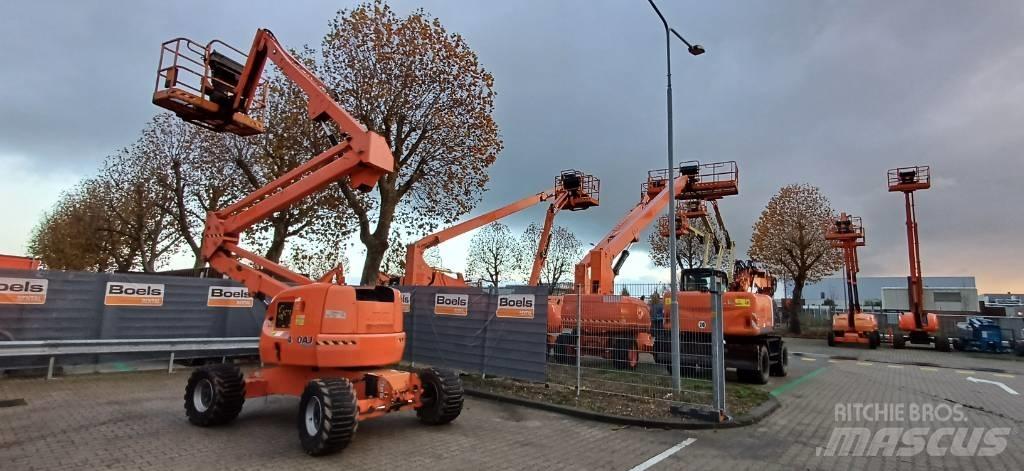 JLG 450AJ Körüklü personel platformları