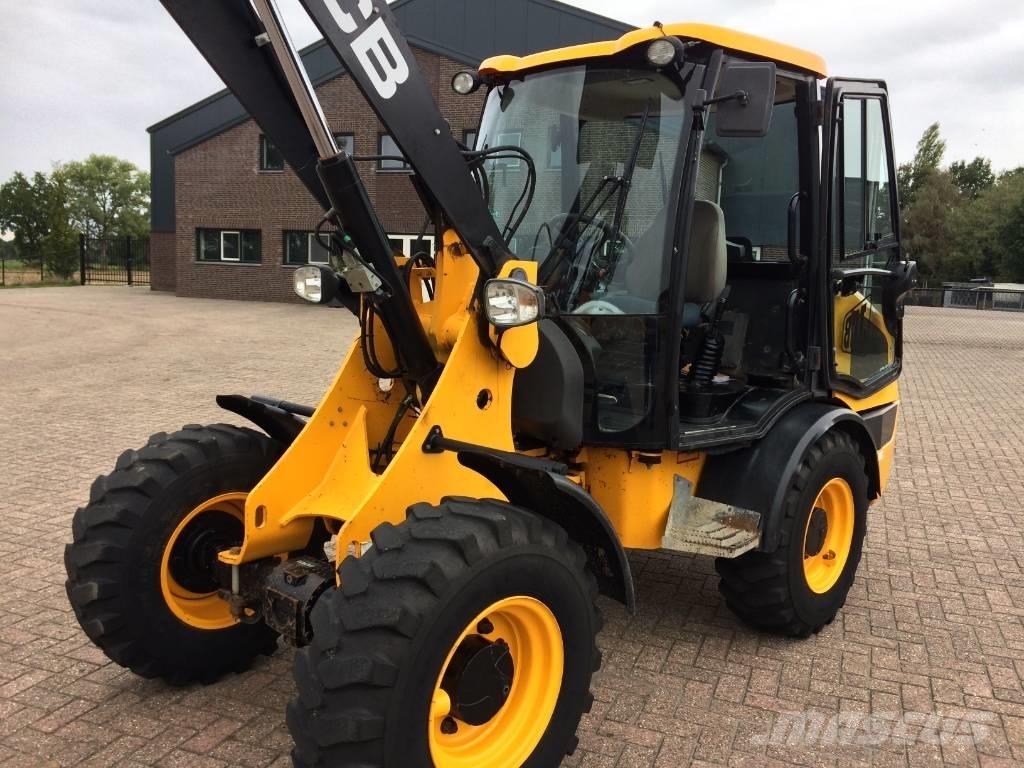 JCB 406 Tekerlekli yükleyiciler