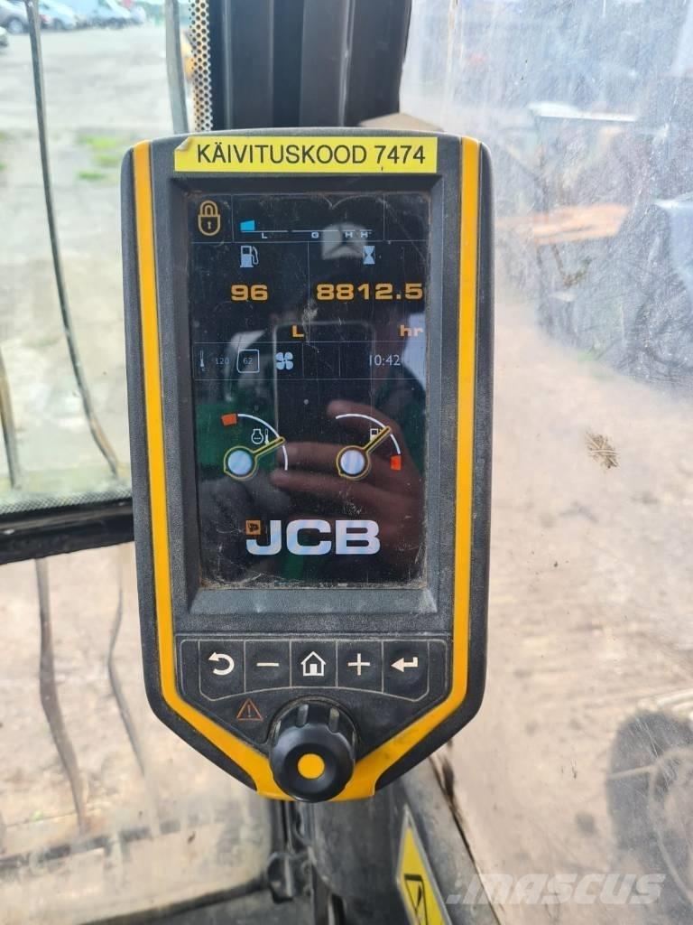 JCB JS 130 LC Paletli ekskavatörler