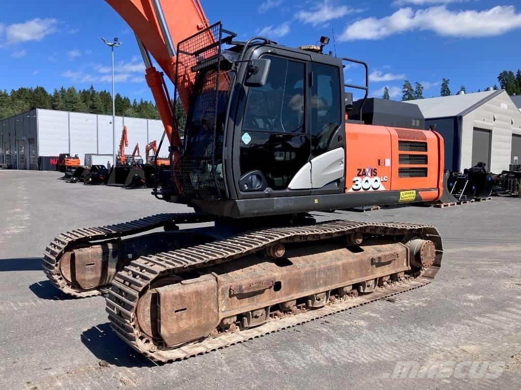 Hitachi ZX 300 LC-6 Paletli ekskavatörler