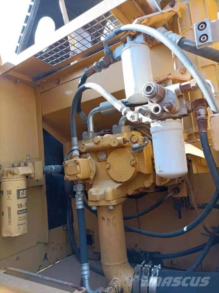 CAT 329 D L Paletli ekskavatörler