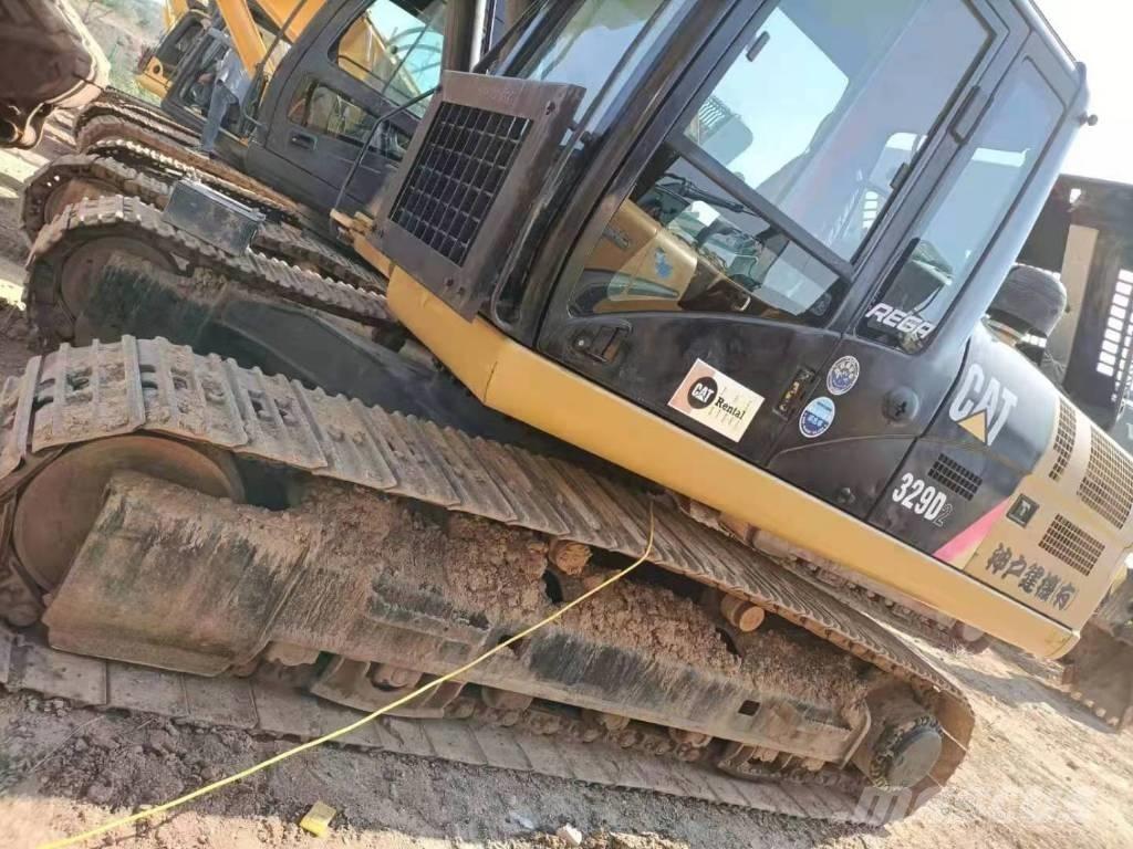 CAT 329 D L Paletli ekskavatörler