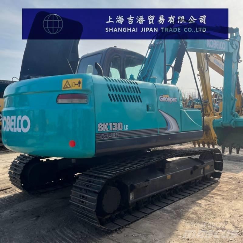 Kobelco SK 130 Paletli ekskavatörler