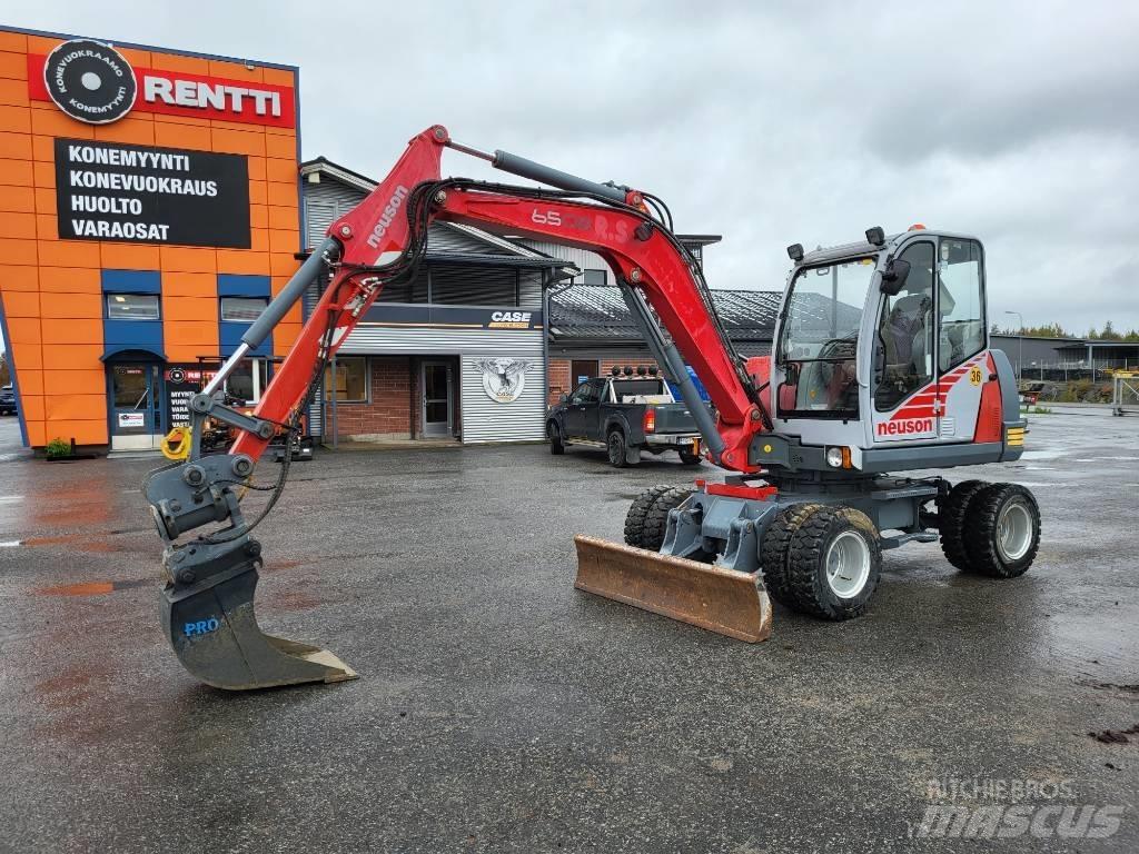 Neuson 6502 WD Lastik tekerli ekskavatörler