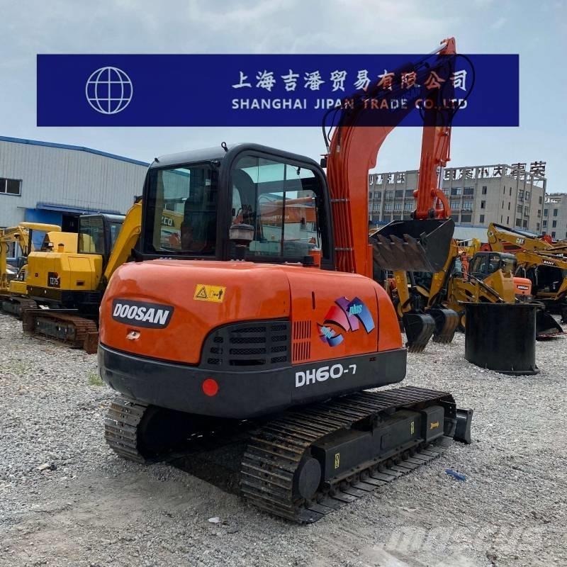 Doosan DH 60-7 Mini ekskavatörler, 7 tona dek
