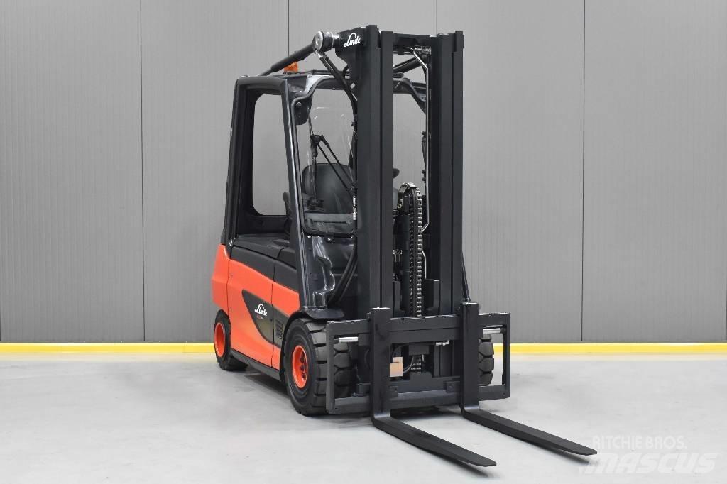 Linde E 30-01 Elektrikli forkliftler