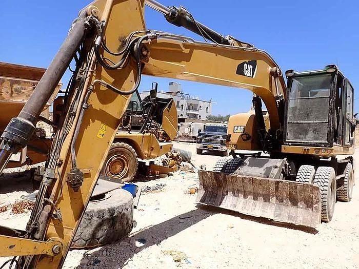 CAT M320F Özel ekskavatörler