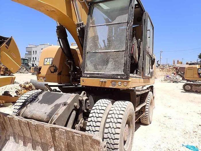 CAT M320F Özel ekskavatörler