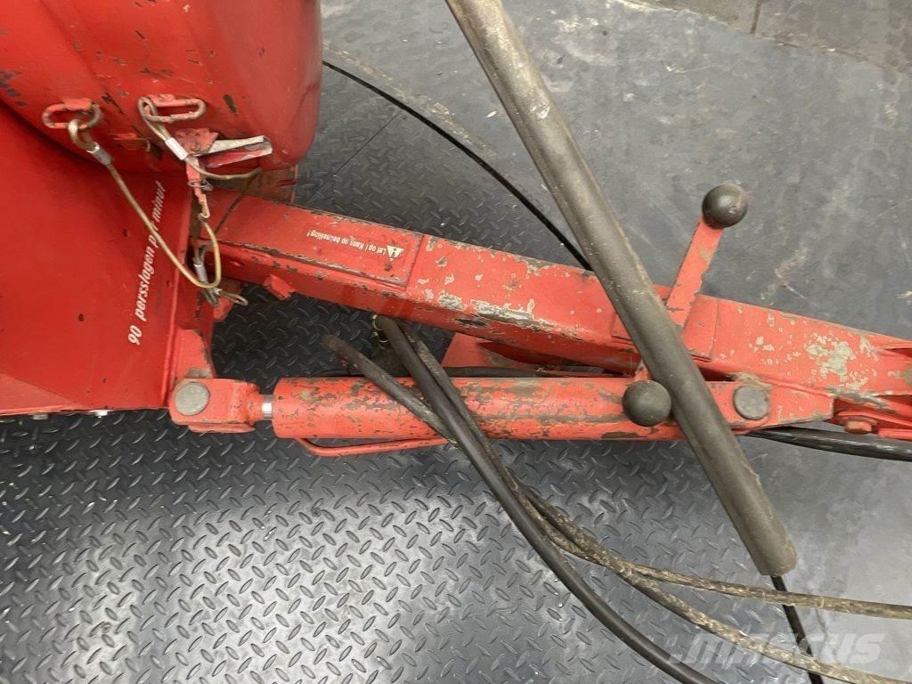 Welger AP 830 Küp balya makinalari