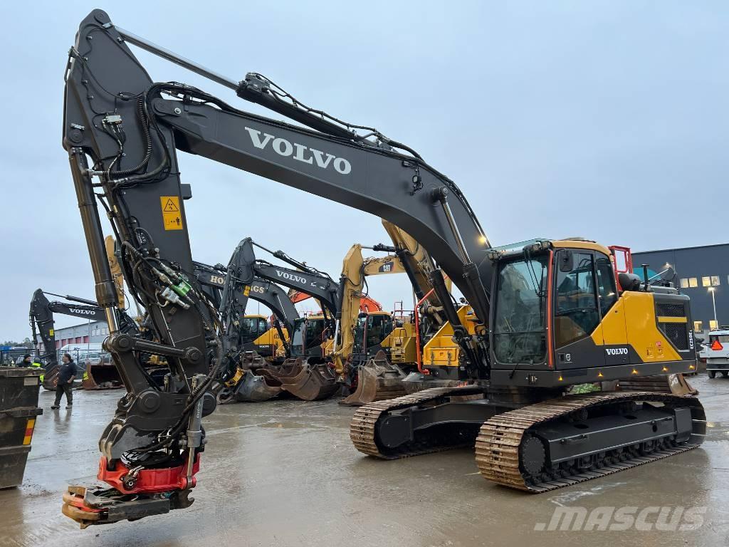 Volvo EC 250 EL Paletli ekskavatörler