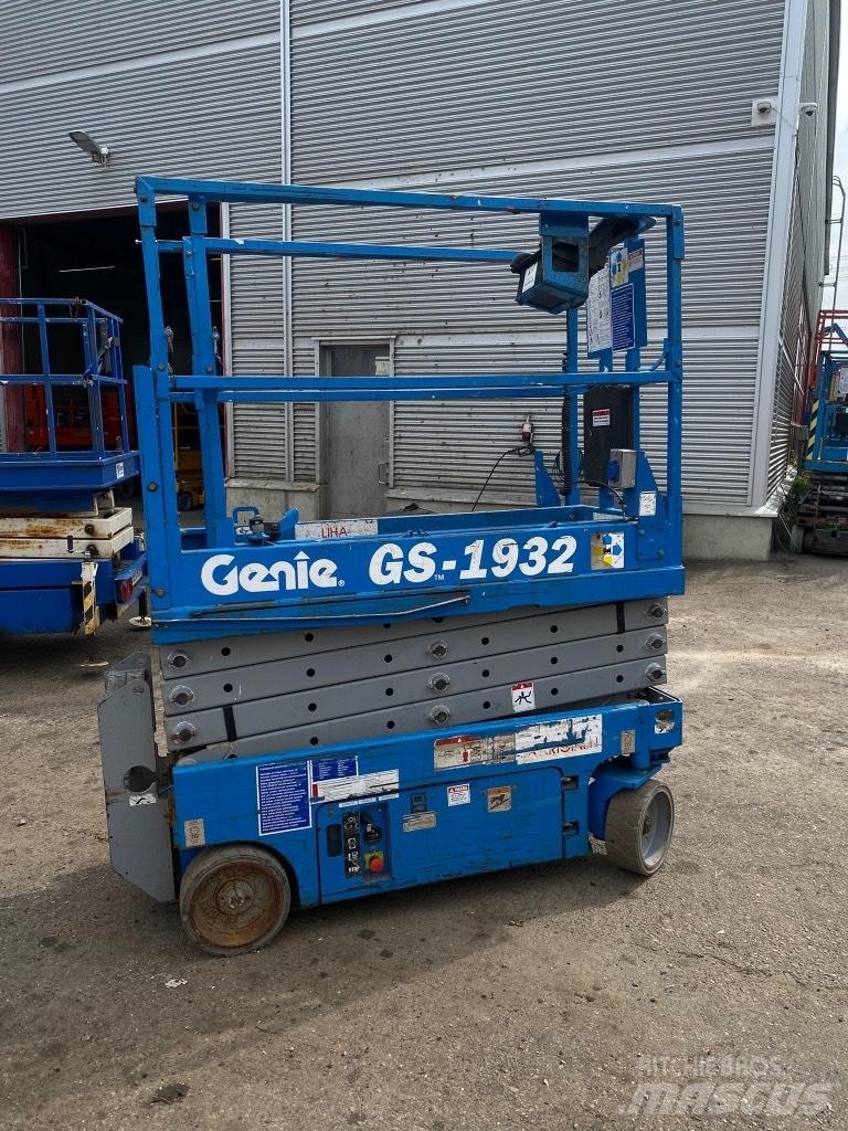 Genie GS 1932 Makasli platformlar