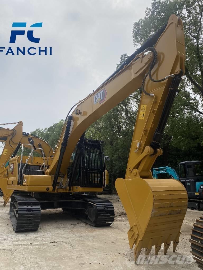 CAT 323 Paletli ekskavatörler