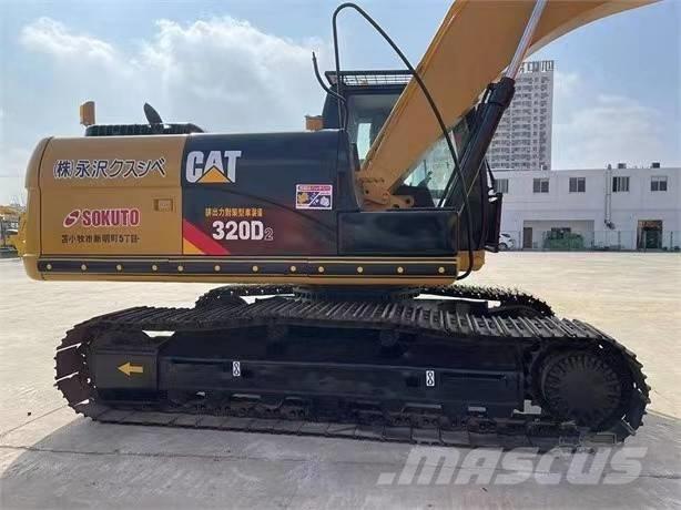 CAT 320 D Paletli ekskavatörler