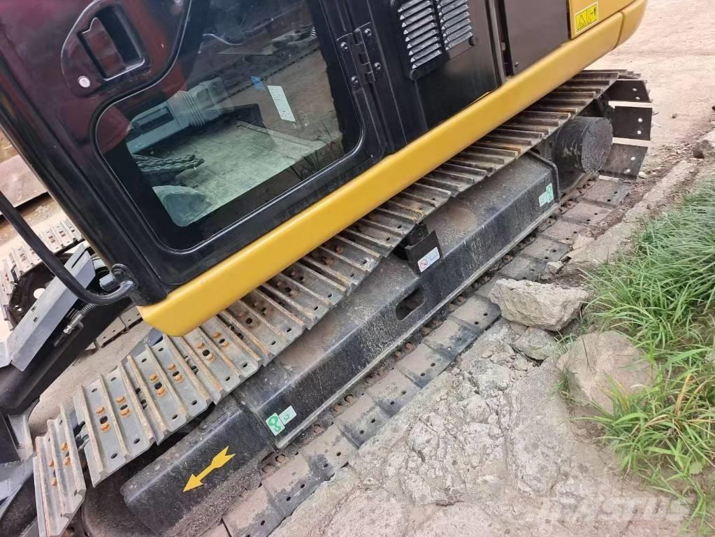 CAT 308 E 2 CR Paletli ekskavatörler