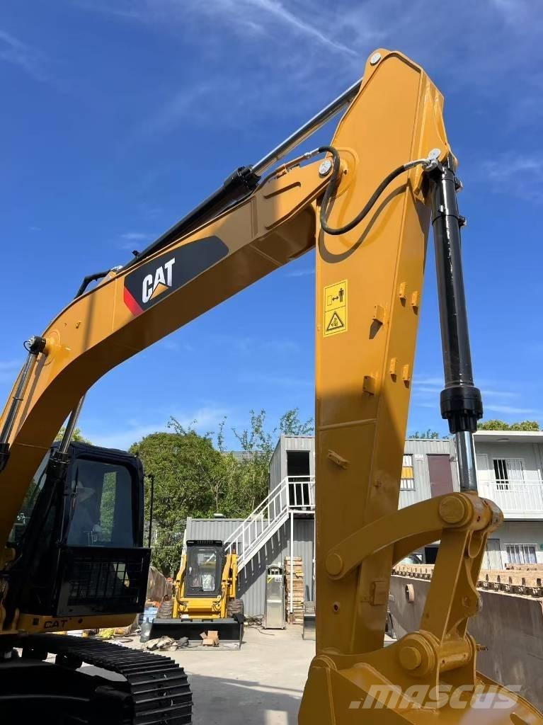 CAT 315 D Paletli ekskavatörler