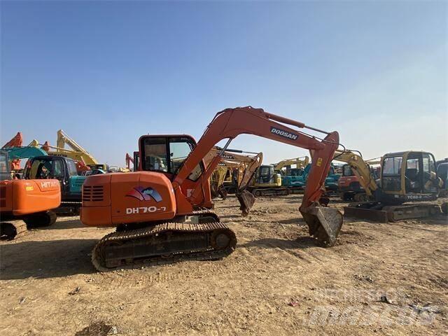 Doosan DH70-7 Mini ekskavatörler, 7 tona dek