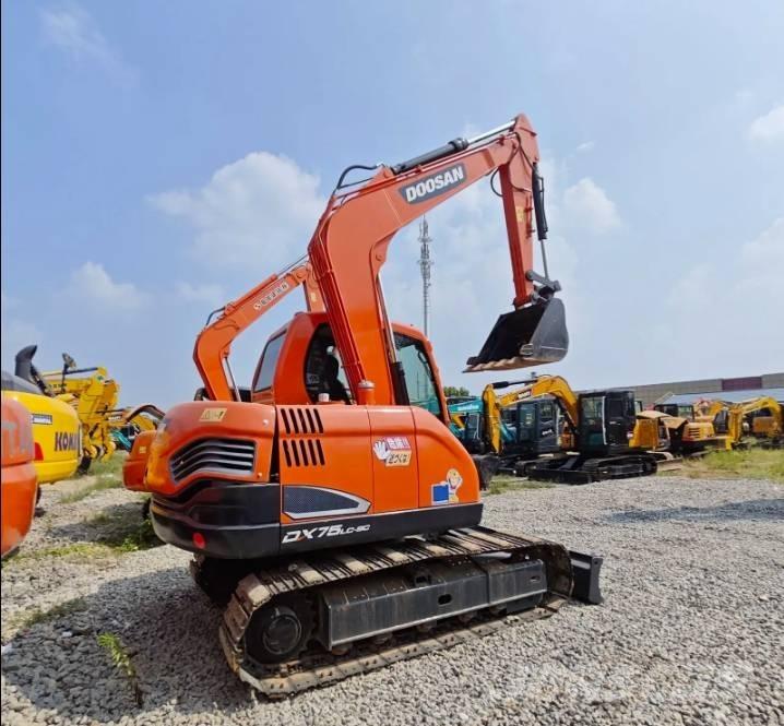 Doosan DX75-9C Midi ekskavatörler 7 - 12 t