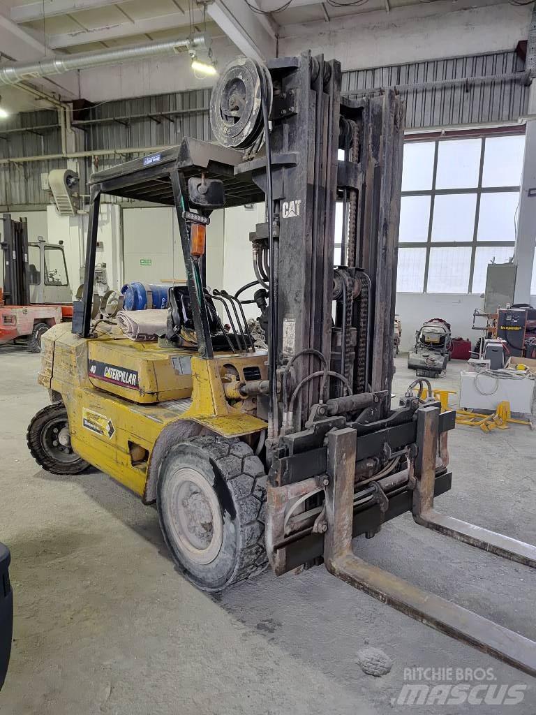 CAT GPL 40 LPG'li forkliftler