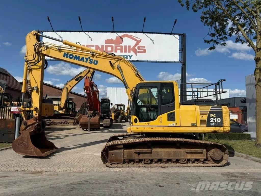 Komatsu PC210LC-8 Paletli ekskavatörler