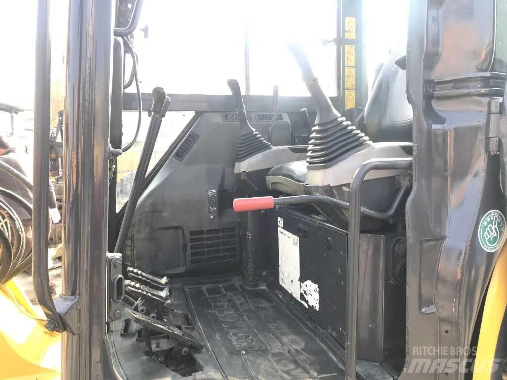 Komatsu PC 55 Paletli ekskavatörler
