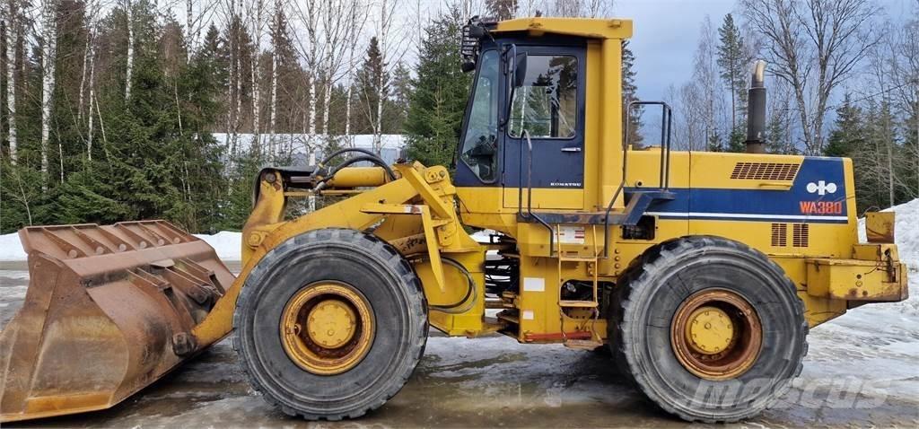 Komatsu WA380 Tekerlekli yükleyiciler