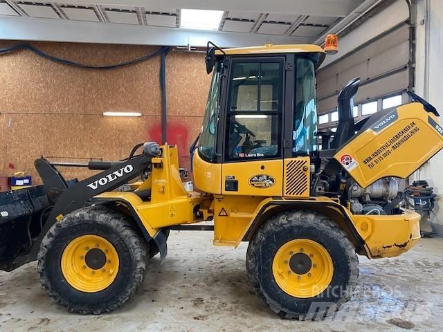 Volvo L 30 G Tekerlekli yükleyiciler