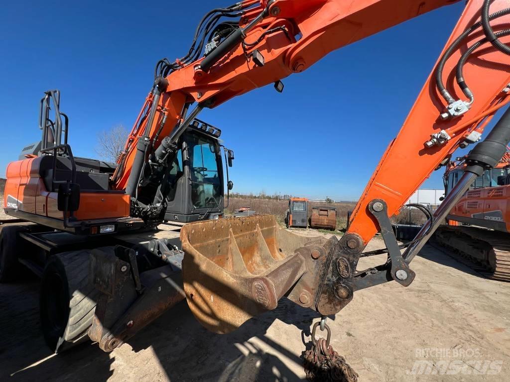 Doosan DX140W-5 Lastik tekerli ekskavatörler