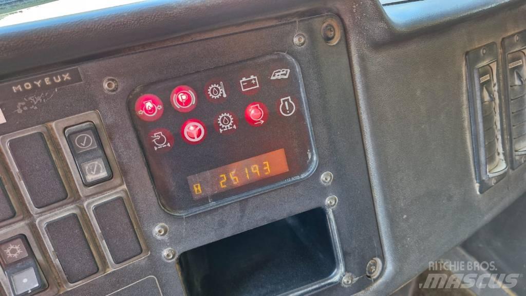 CAT 771D Yol disi kaya kamyonu