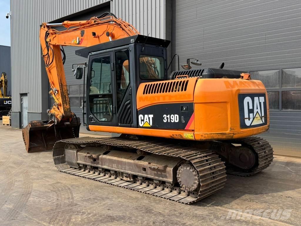 CAT 319DL Paletli ekskavatörler