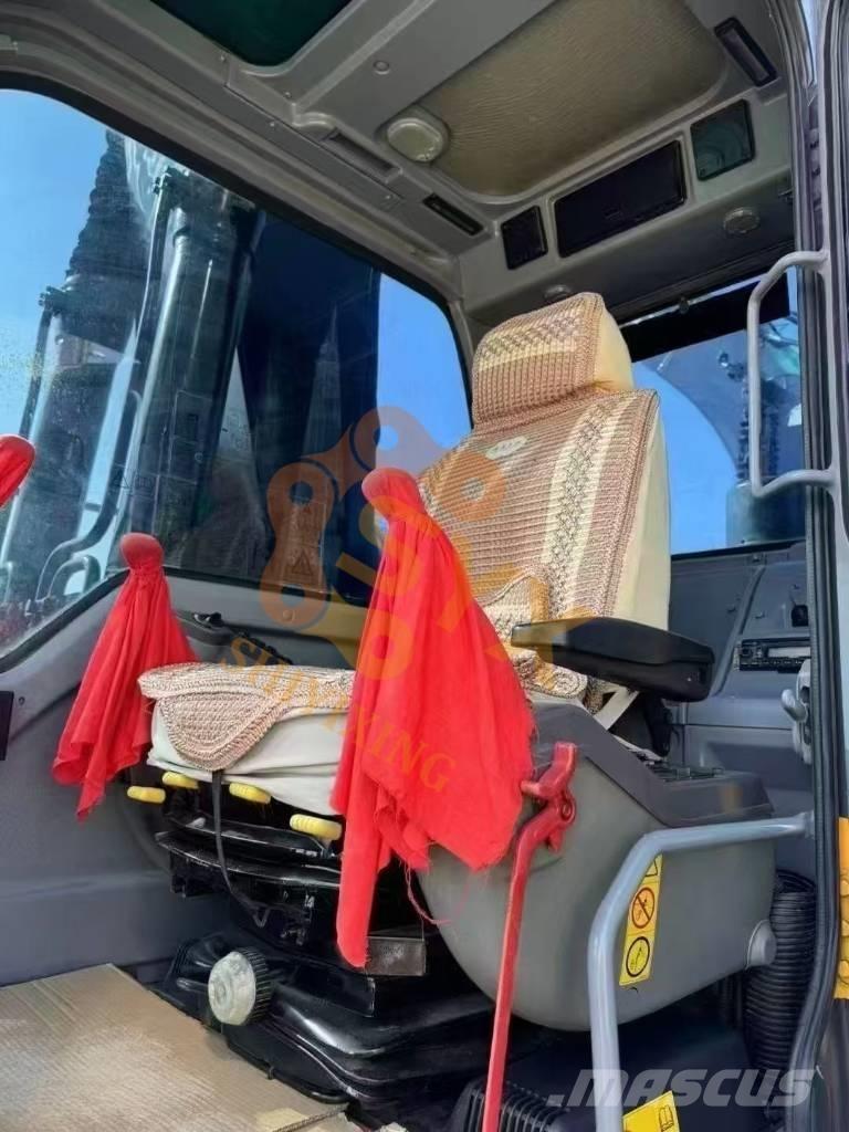 Volvo EC 240 D Paletli ekskavatörler