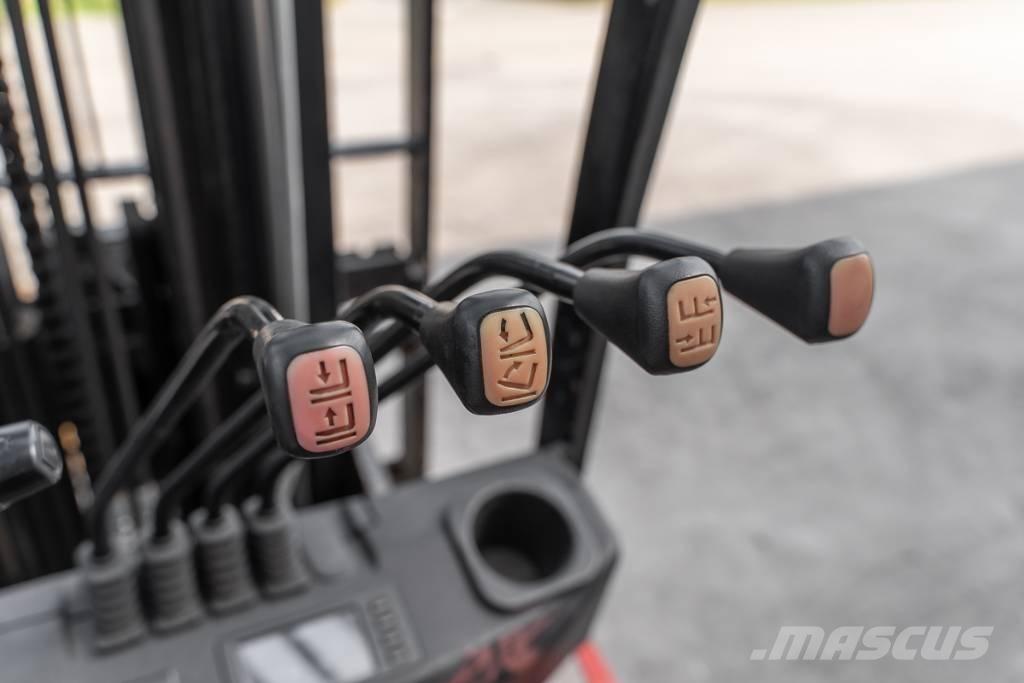 Manitou MI 30 D Dizel forkliftler