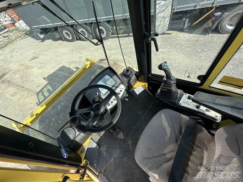 Bomag BW213-DH4 Tek tamburlu silindirler