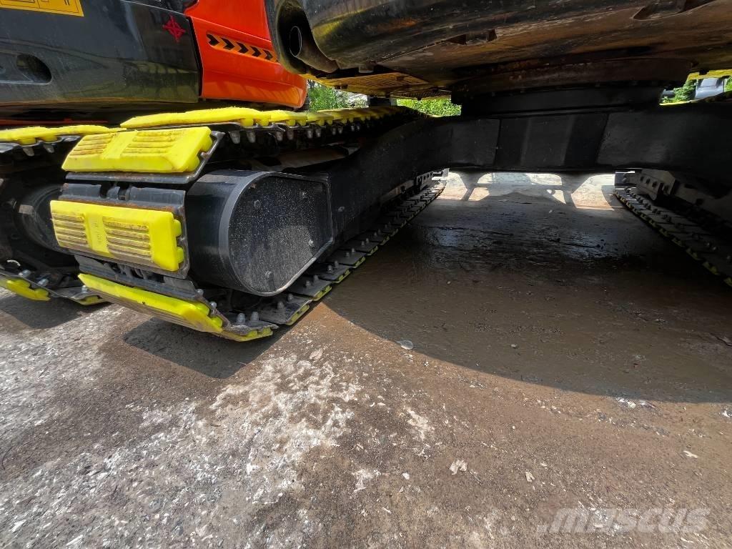 Komatsu PC 55 MR Mini ekskavatörler, 7 tona dek