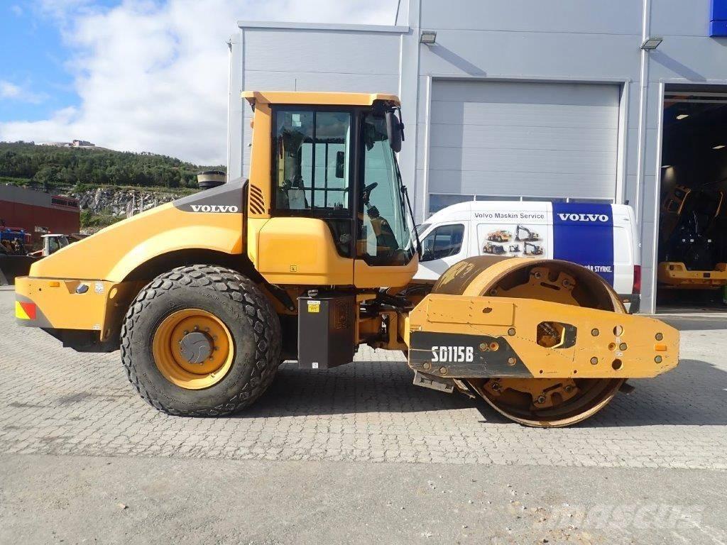 Volvo SD 115 Tek tamburlu silindirler
