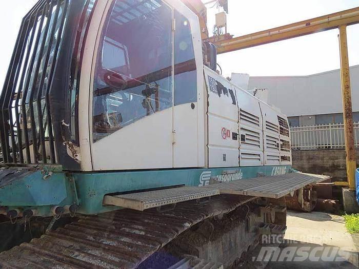 Casagrande C850NG Sondaj kuleleri