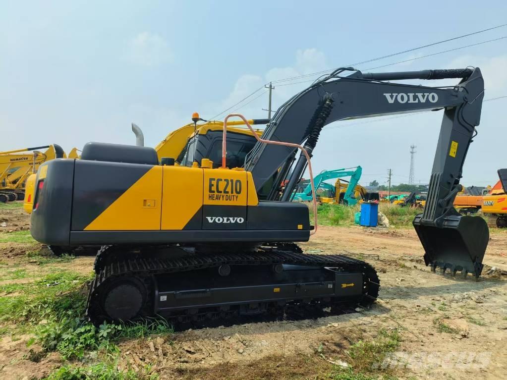 Volvo EC 210 Paletli ekskavatörler