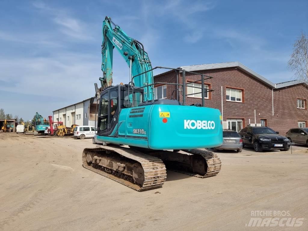 Kobelco SK 210-9 Paletli ekskavatörler