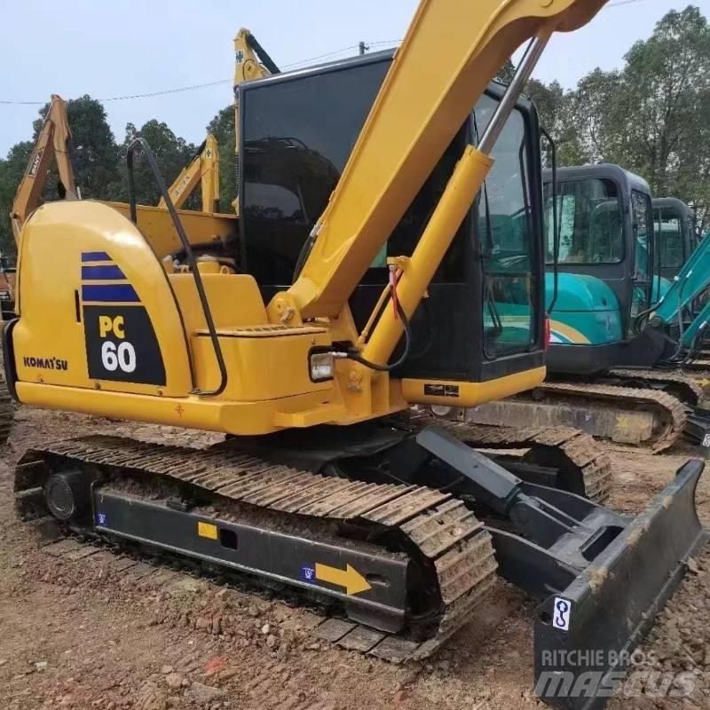 Komatsu PC 60 Paletli ekskavatörler
