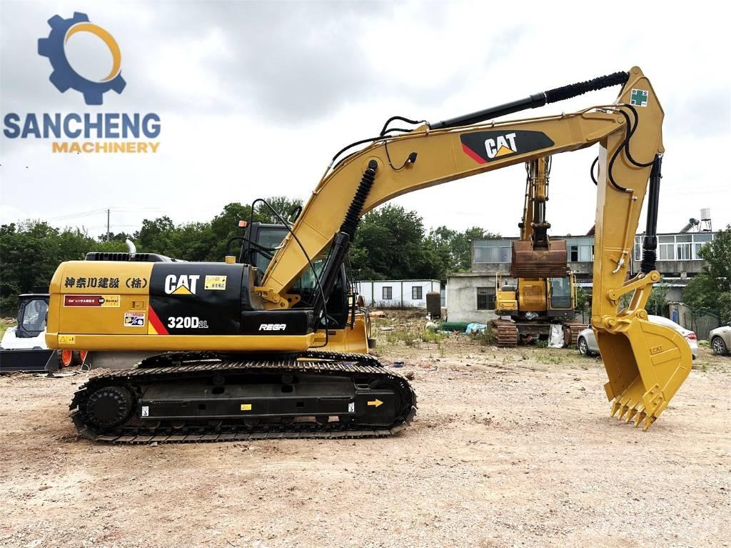 CAT 320 D2L Paletli ekskavatörler