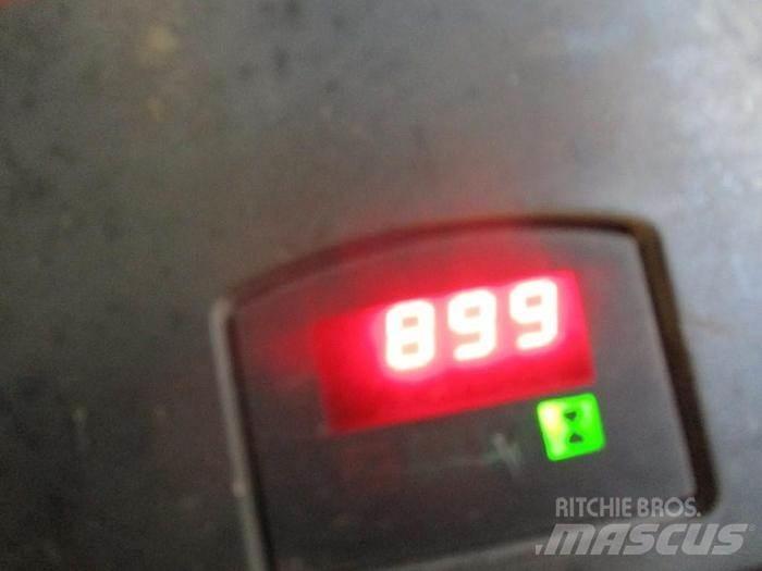 Toyota LWE 140 Düsük seviye kaldirici