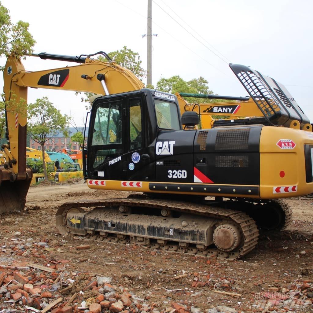 CAT 326D Paletli ekskavatörler