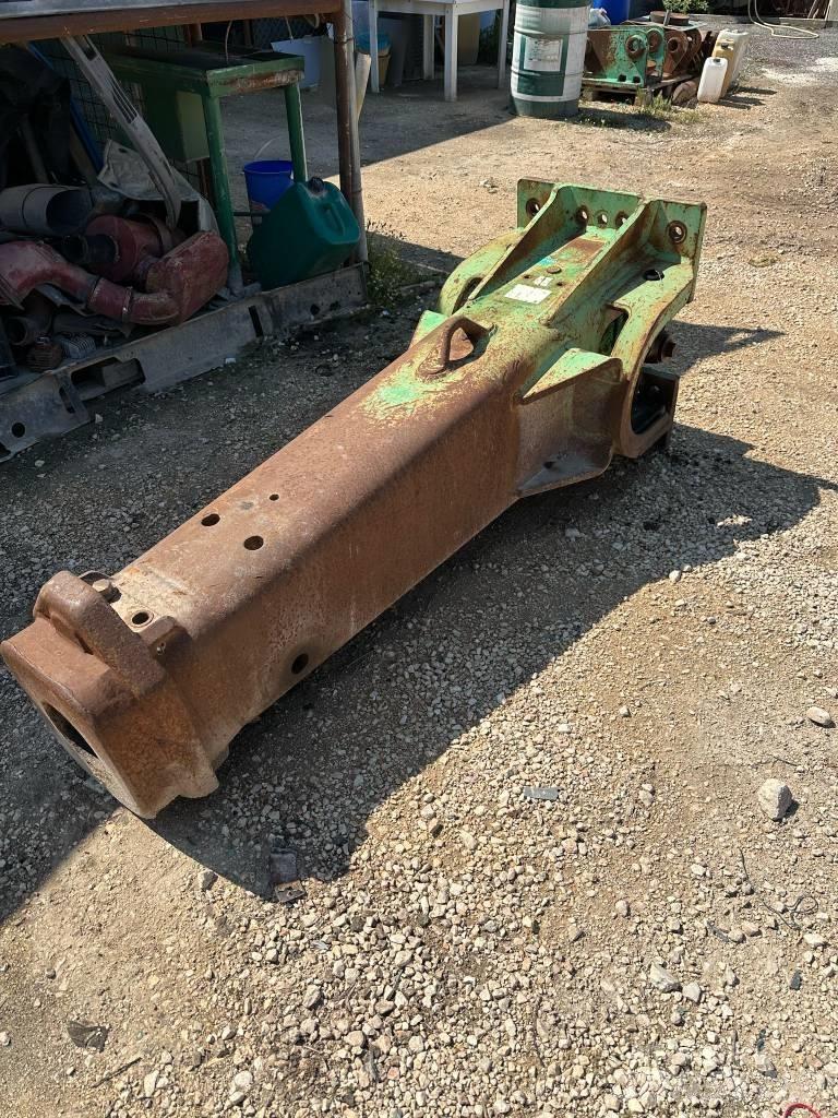 Montabert V 32 Hidrolik kırıcılar